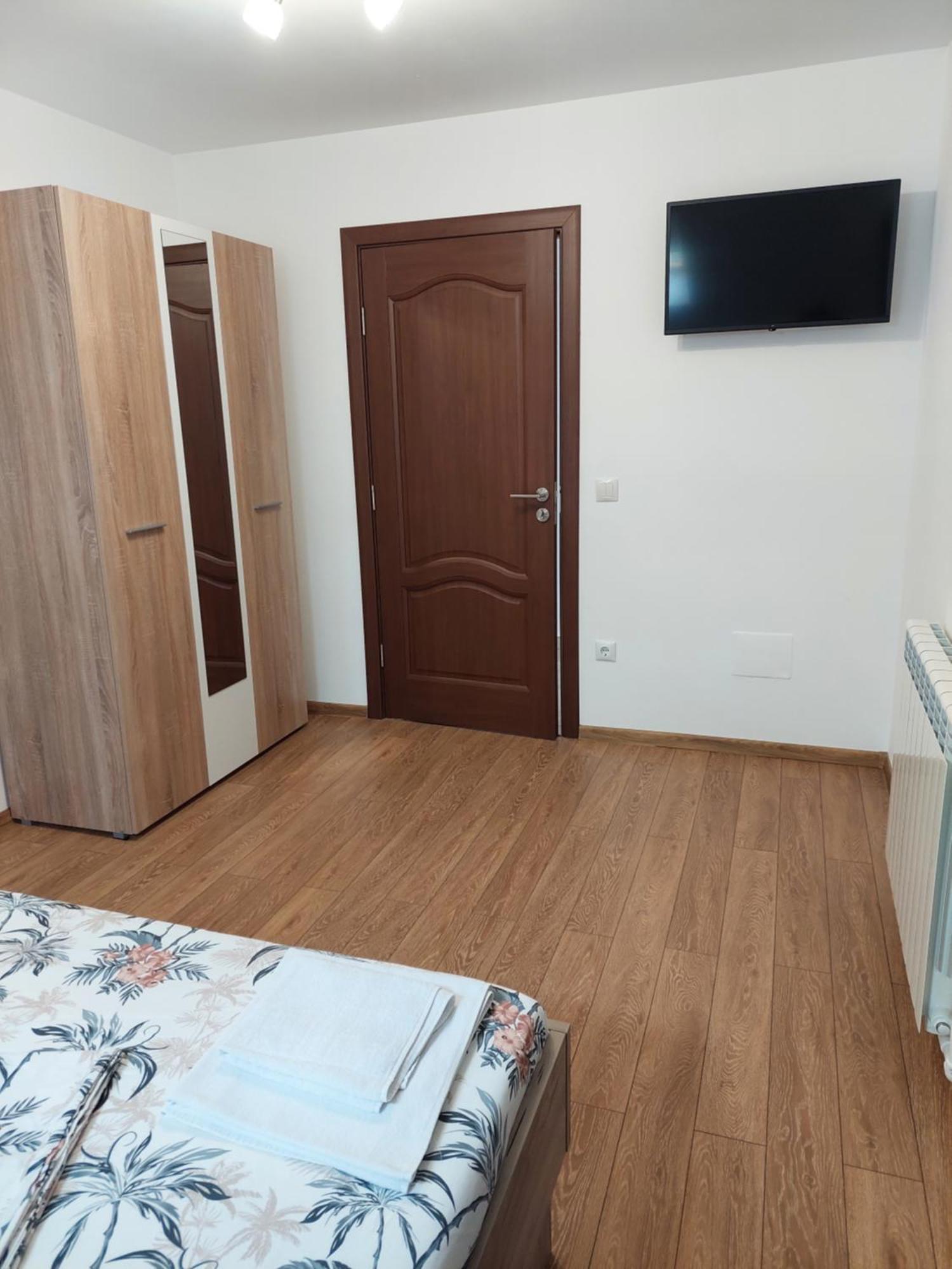 Casa Cristina Hotel Cîrţişoara Bagian luar foto